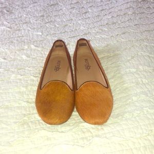 3/$40 Anthropologie KMB leather/hide hair flats